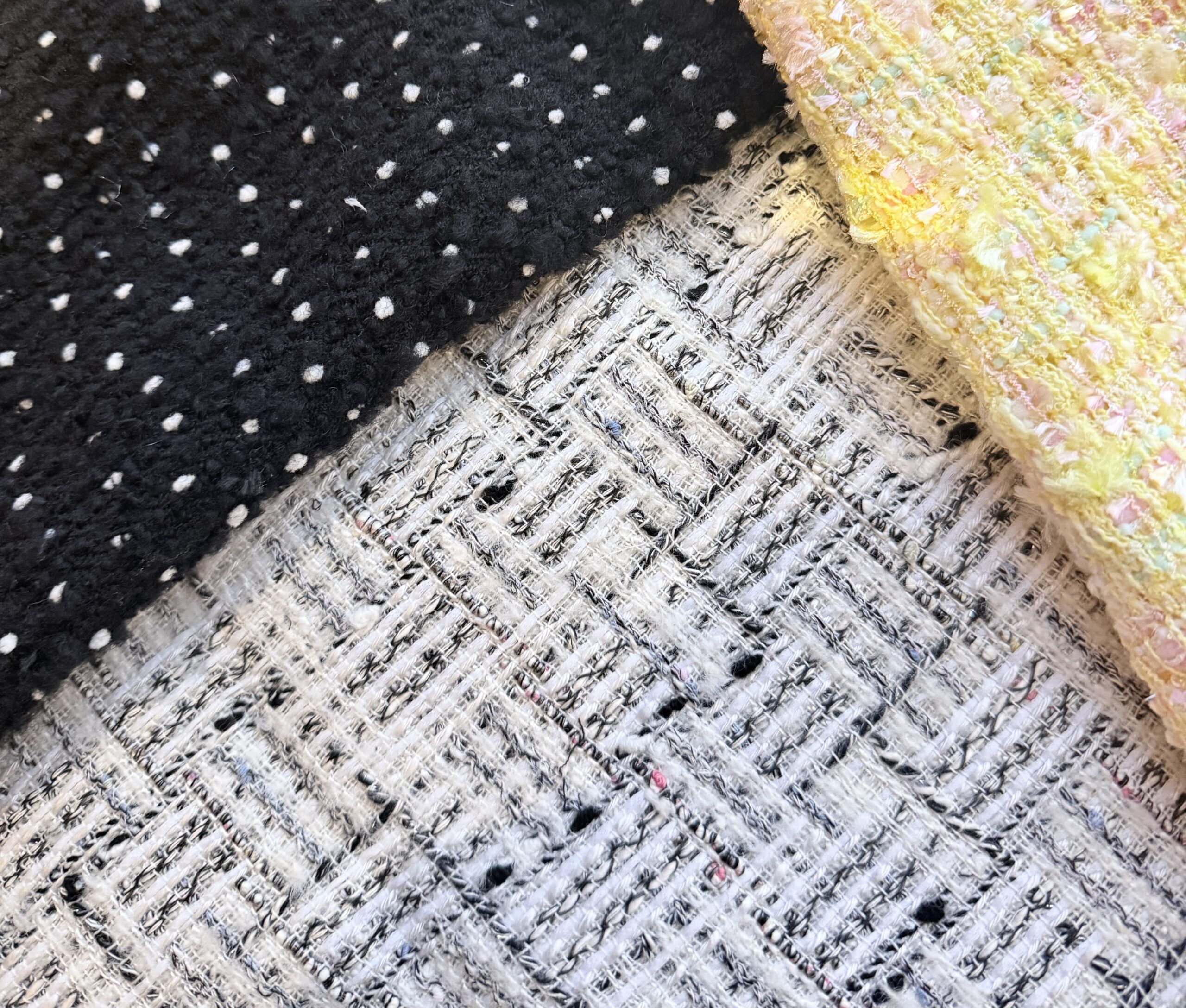 上質ツイードの魅力と、わたしがこの生地を選ぶ理由