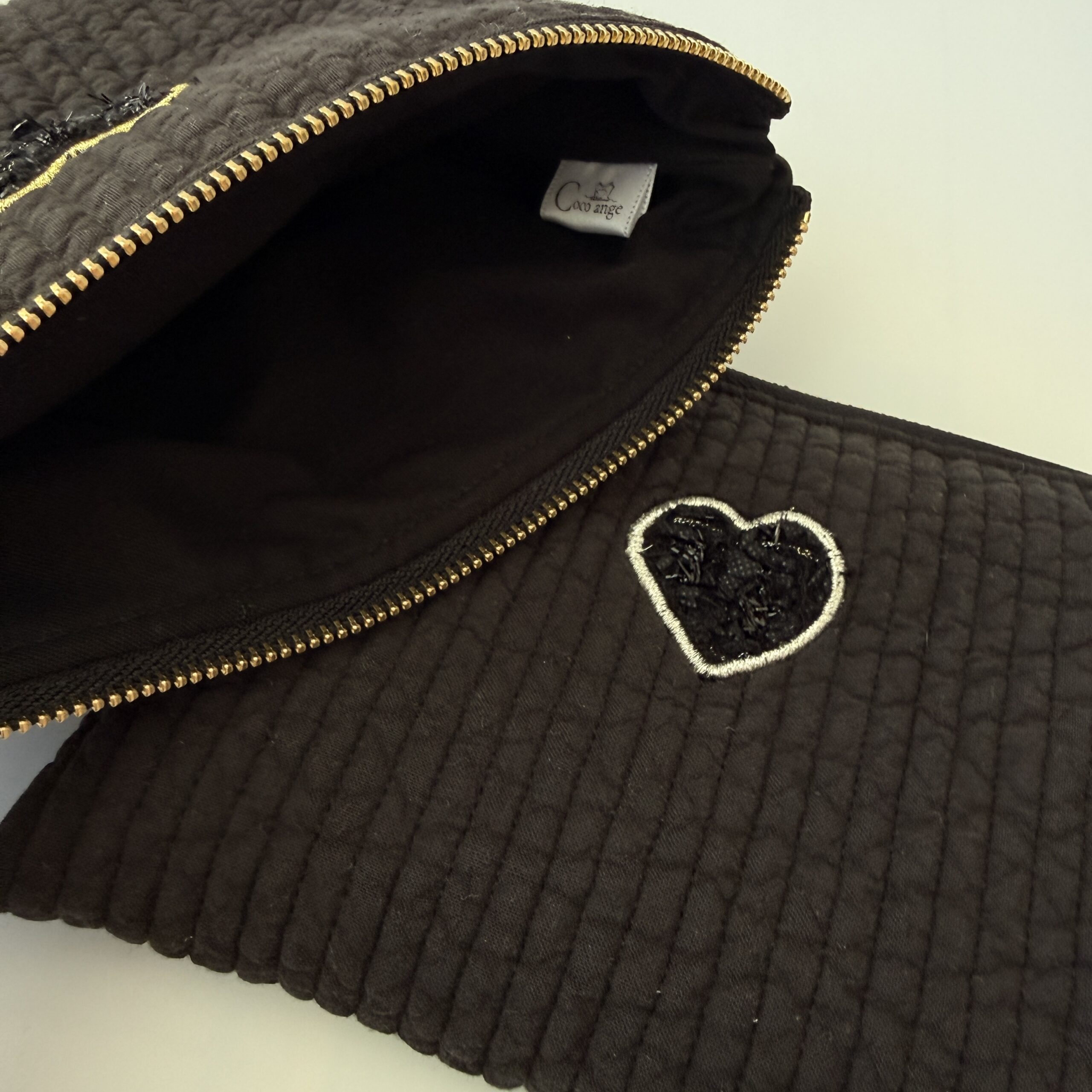 nubi heart pouch（ヌビハートポーチ）ーblack - 画像 (4)